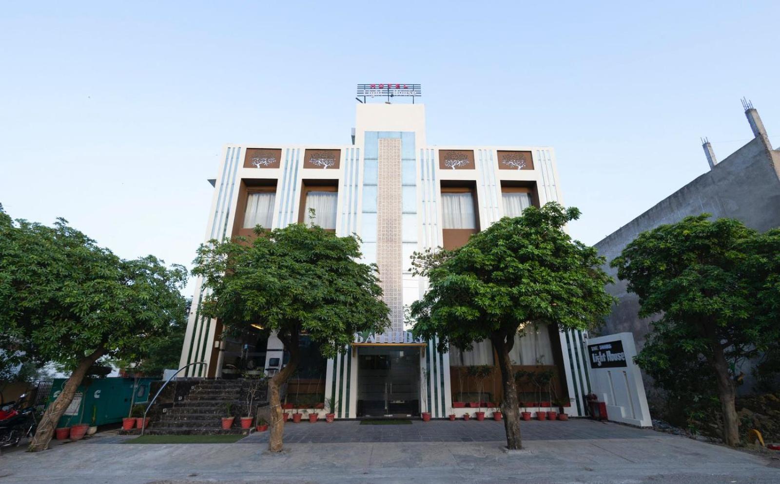 Hotel Sahibs Lighthouse - Swimming Pool 阿格拉 外观 照片