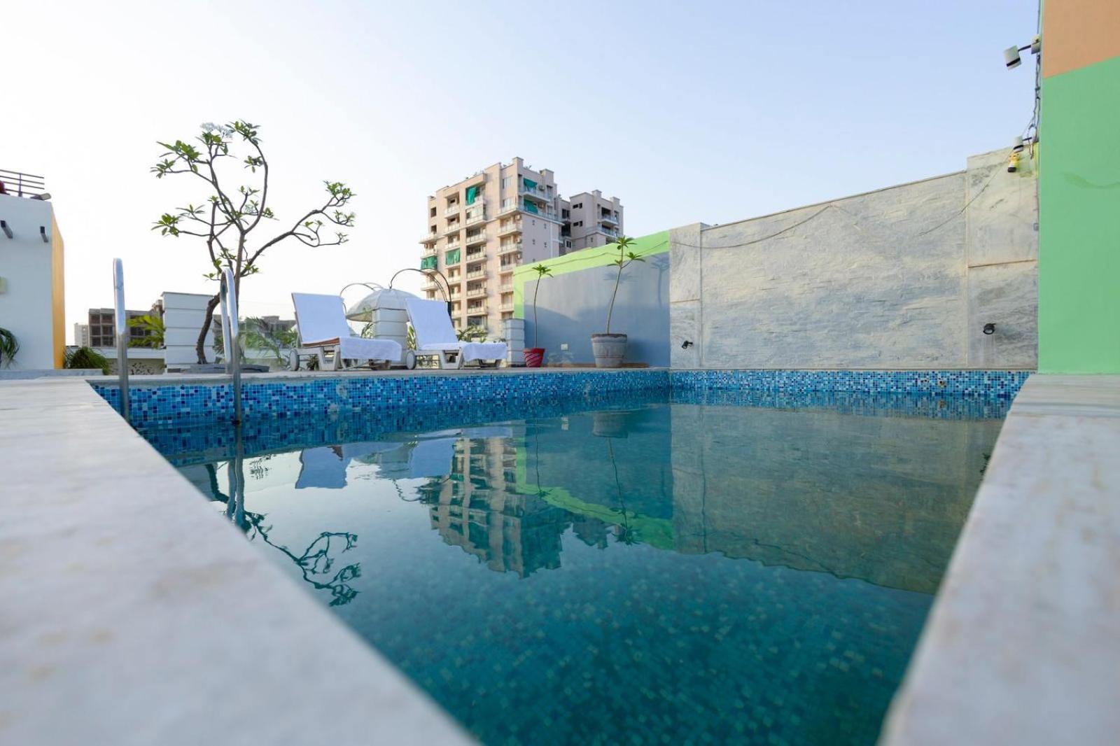 Hotel Sahibs Lighthouse - Swimming Pool 阿格拉 外观 照片